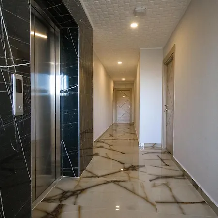 Huma Elite Hotel شقة فندقية *